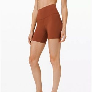NWT! Lululemon high rise align shorts